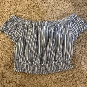 💙🤍Aeropostale • blue & white crop top • S • EUC
